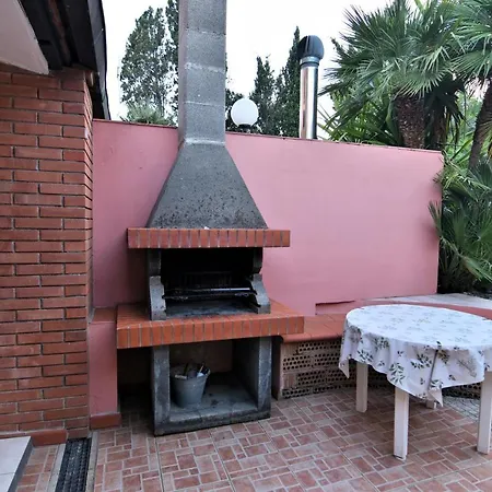 Holiday home Very